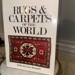 Rugs and Carpets of the World – Ian Bennett (1977, Oversized Hardcover)